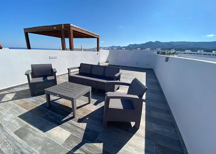 Blue Serenity - Deja Blue 2 - C13 Daire